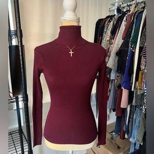 🔴Burgundy Turtleneck